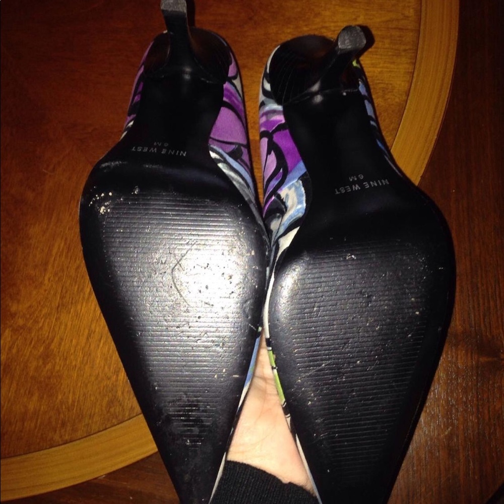 Nine West heels - Picture 2 of 2